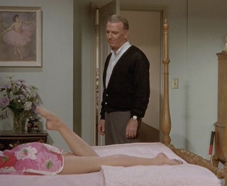 Sally Field feet photo thumbnail