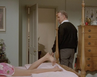Sally Field feet photo thumbnail