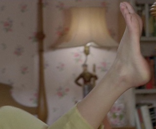 Sally Field feet photo thumbnail