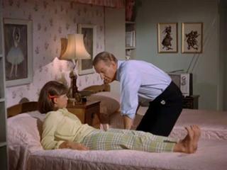 Sally Field feet photo thumbnail