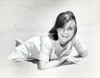 Sally Field feet photo thumbnail