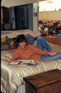 Sally Field feet photo thumbnail