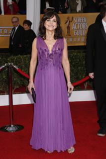 Sally Field feet photo thumbnail