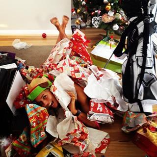 Sally Fitzgibbons feet photo 13