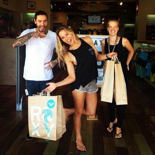 Sally Fitzgibbons feet photo 12