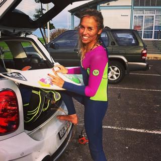 Sally Fitzgibbons feet photo 10
