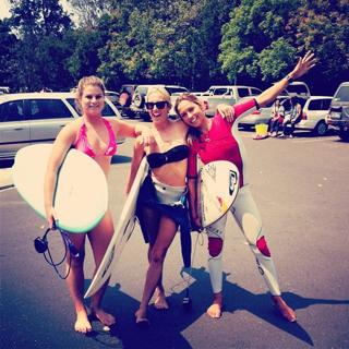 Sally Fitzgibbons feet photo 8