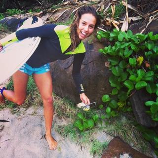 Sally Fitzgibbons feet photo 3