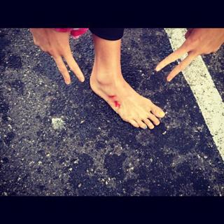 Sally Fitzgibbons feet photo 20