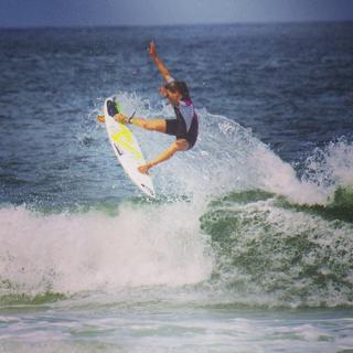 Sally Fitzgibbons feet photo 10