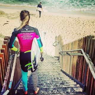 Sally Fitzgibbons feet photo 9