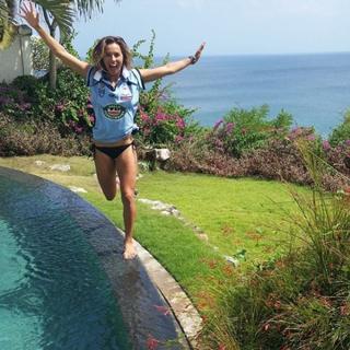 Sally Fitzgibbons feet photo 19