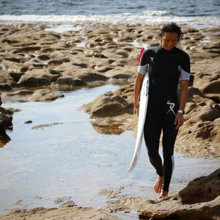 Sally Fitzgibbons feet photo 3
