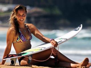 Sally Fitzgibbons feet photo 2
