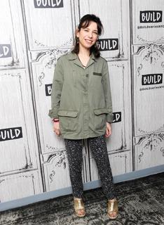 Sally Hawkins feet photo thumbnail