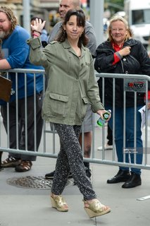Sally Hawkins feet photo thumbnail