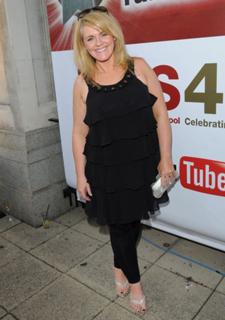 Sally Lindsay feet photo 18