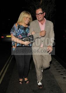 Sally Lindsay feet photo 6