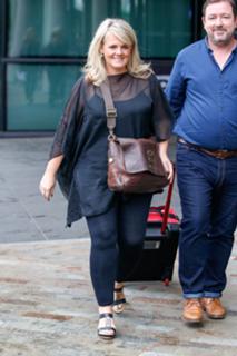 Sally Lindsay feet photo 16
