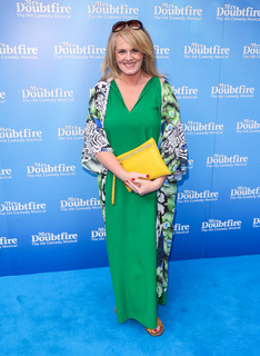 Sally Lindsay feet photo 1