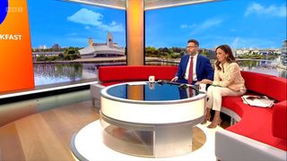 Sally Nugent feet photo 4