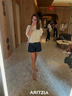 Sally Nugent feet photo 8