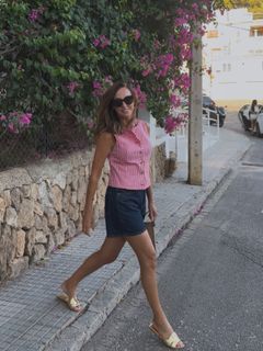 Sally Nugent feet photo 4