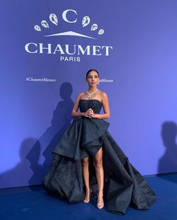 Salma Abu-Deif feet photo thumbnail