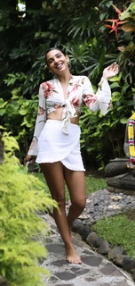 Salma Abu-Deif feet photo thumbnail