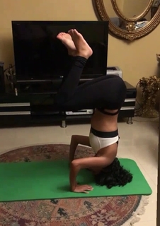 Salma Abu-Deif feet photo thumbnail