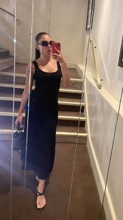 Salma Abu-Deif feet photo thumbnail