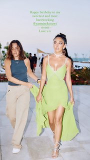 Salma Abu-Deif feet photo thumbnail