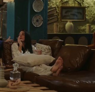 Salma Abu-Deif feet photo thumbnail