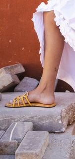 Salma Abu-Deif feet photo 8