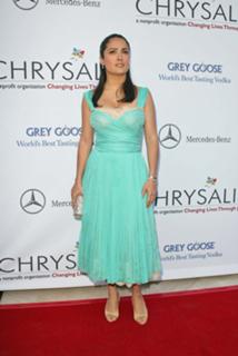 Salma Hayek feet photo thumbnail