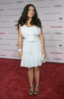 Salma Hayek feet photo thumbnail