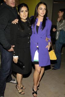 Salma Hayek feet photo thumbnail
