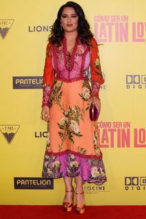 Salma Hayek feet photo thumbnail