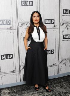 Salma Hayek feet photo thumbnail