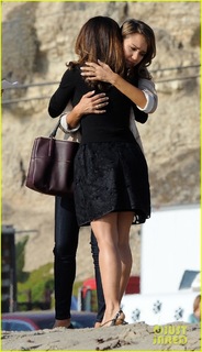 Salma Hayek feet photo thumbnail