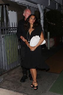 Salma Hayek feet photo thumbnail