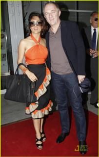 Salma Hayek feet photo thumbnail