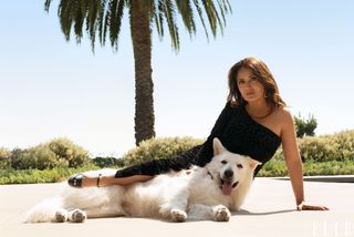 Salma Hayek feet photo thumbnail