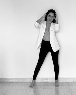 Salma Mahjoubi feet photo 12