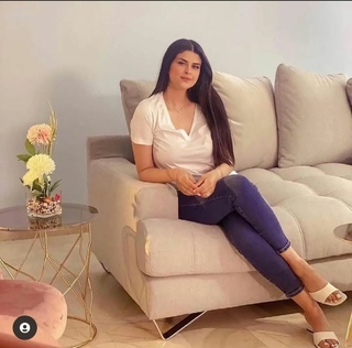 Salma Rachid feet photo 2