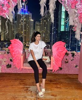 Salma Rachid feet photo 5