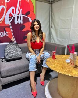 Salma Rachid feet photo 4