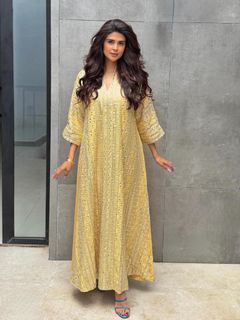 Salma Rachid feet photo 3