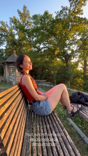 Salomé Saqué feet photo 8
