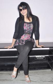 Saloni Aswani feet photo 16